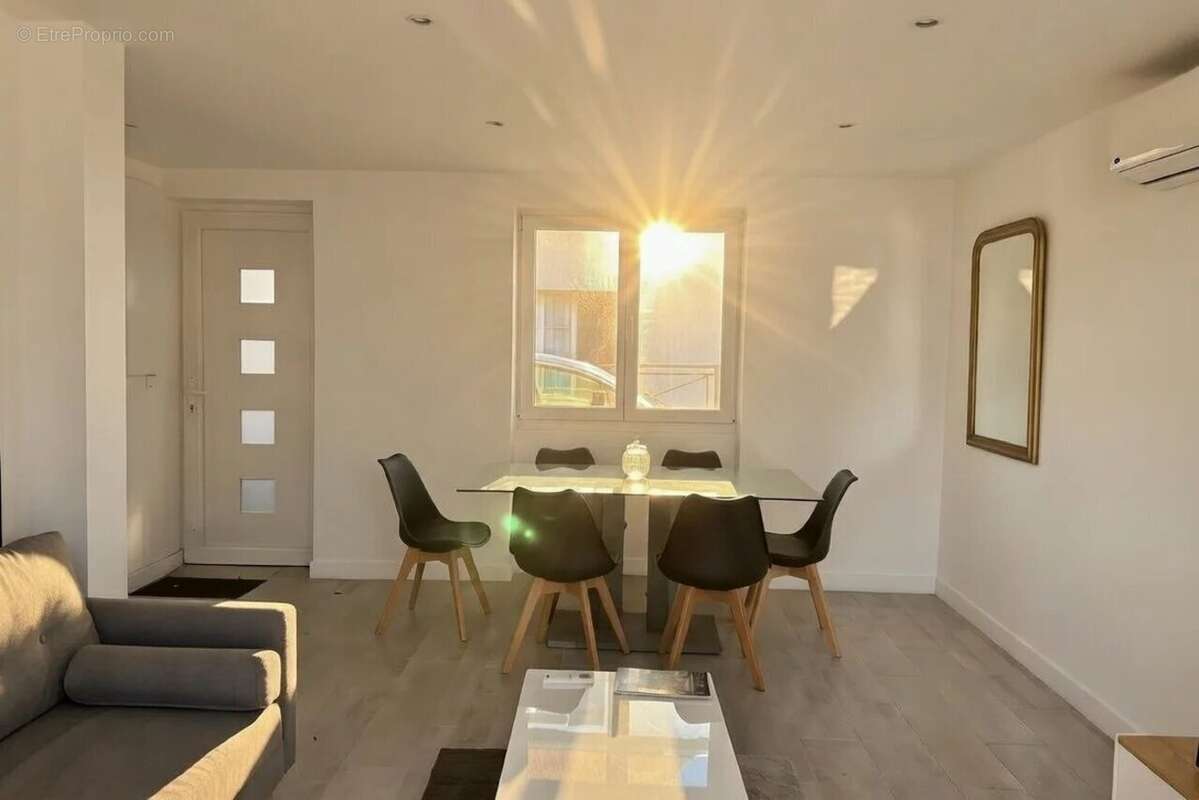 Maison à CHAMPIGNY-SUR-MARNE