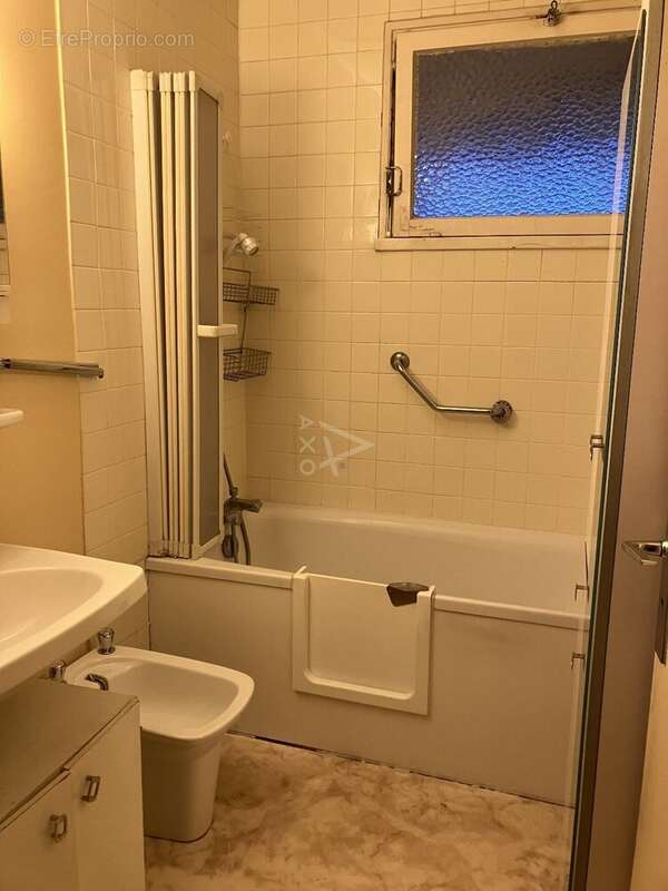 Appartement à BILLERE