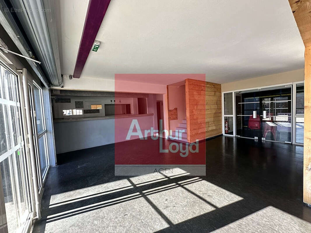 Commerce à CASTELCULIER