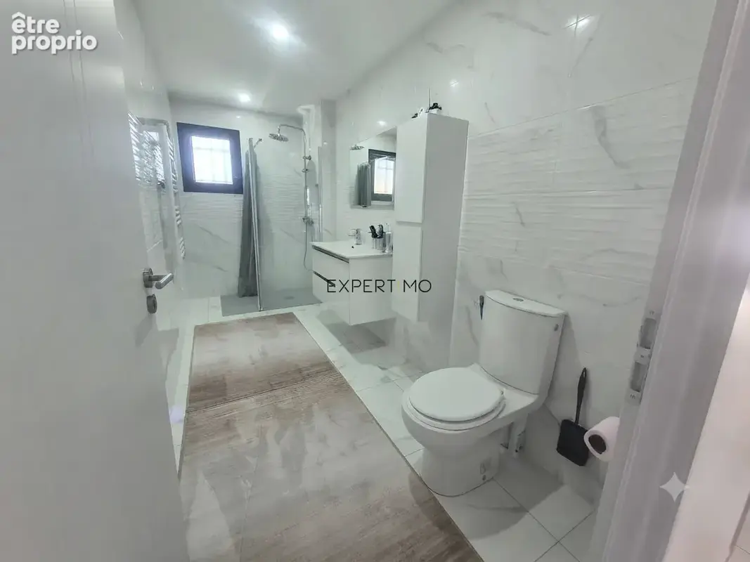 Villa recente de plain-pied - photo 9