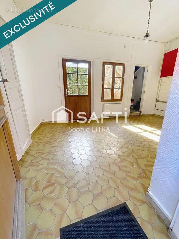 Maison 95 m² à La Ferte-Loupiere  - photo 5