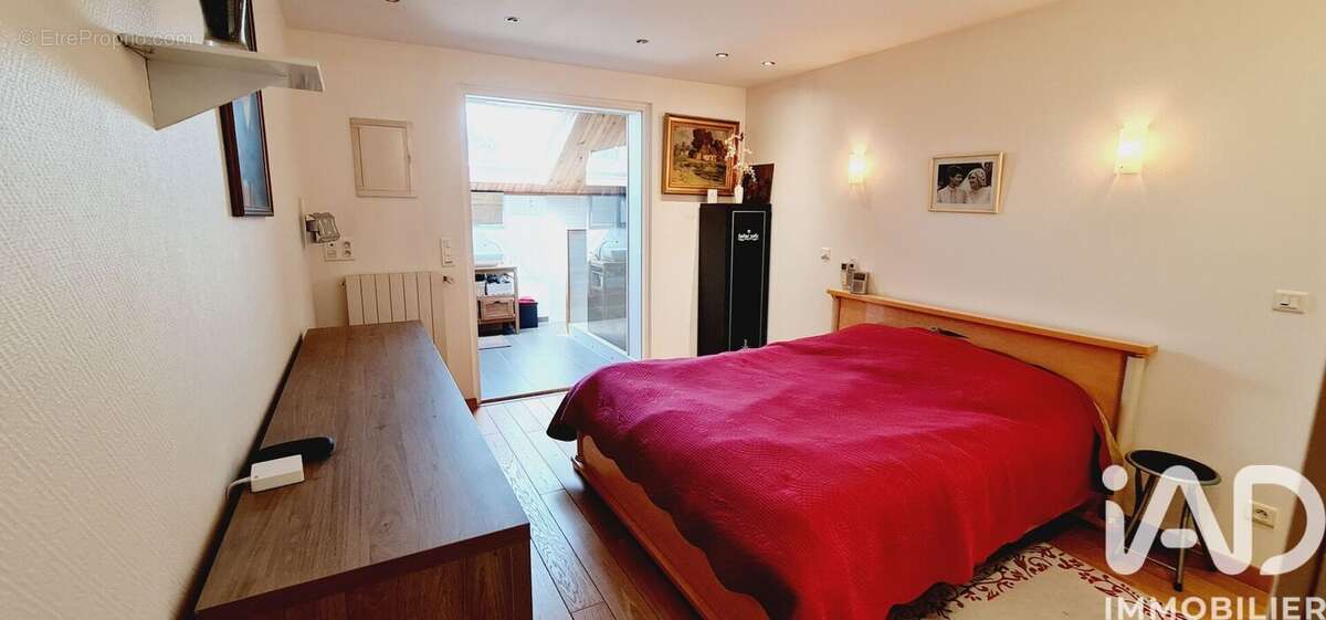 Photo 8 - Maison à BONDY