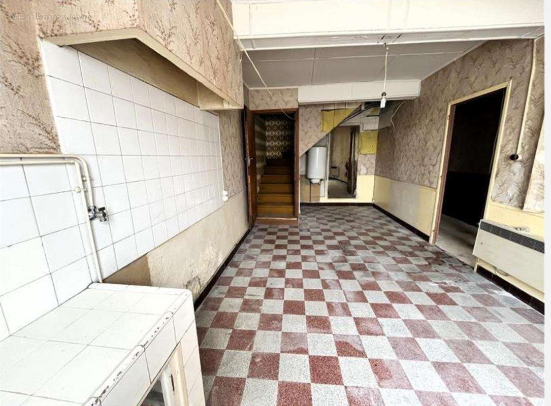 Maison à BRUGUIERES