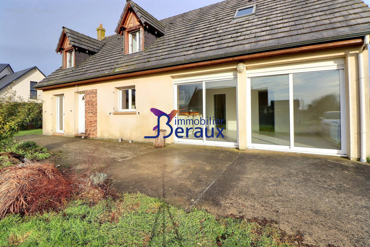 Maison à PAVILLY