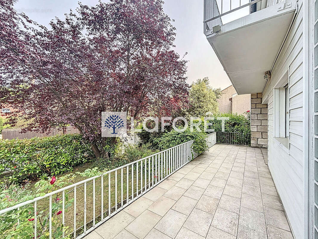 Maison à LOUVECIENNES