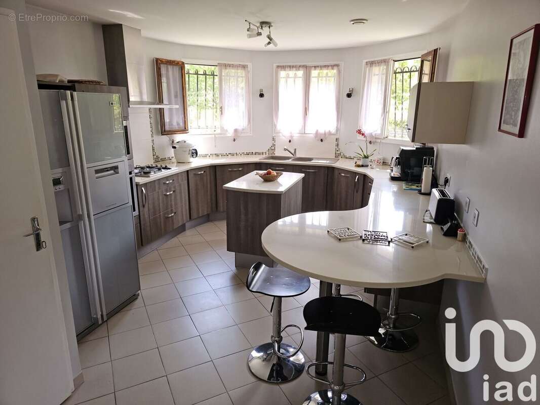 Maison 220 m² à Gageac-Et-Rouillac  - photo 8