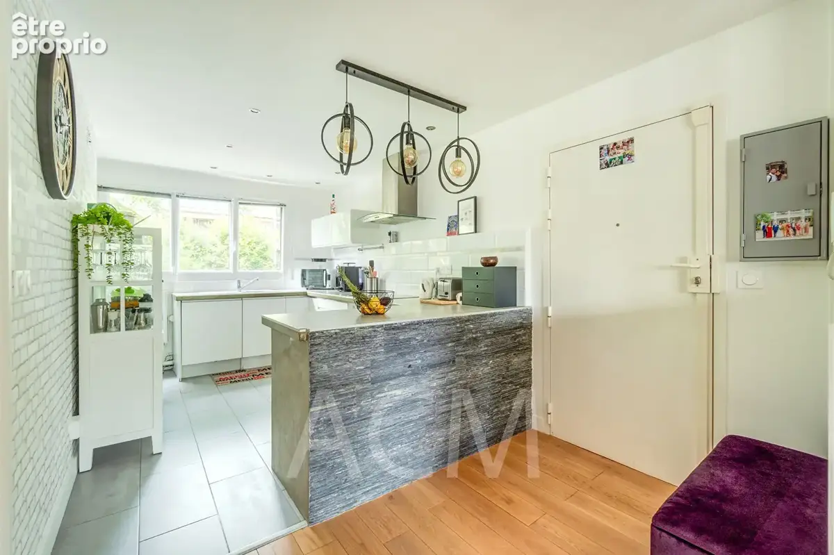 Appartement 4 pièces à vendre à Le Mesnil Le Roi - Réf 851 - photo 3