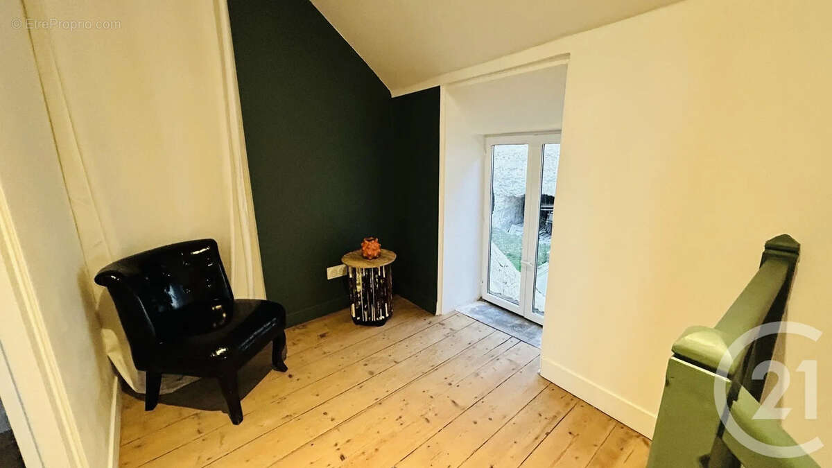 Maison à BONNIERES-SUR-SEINE