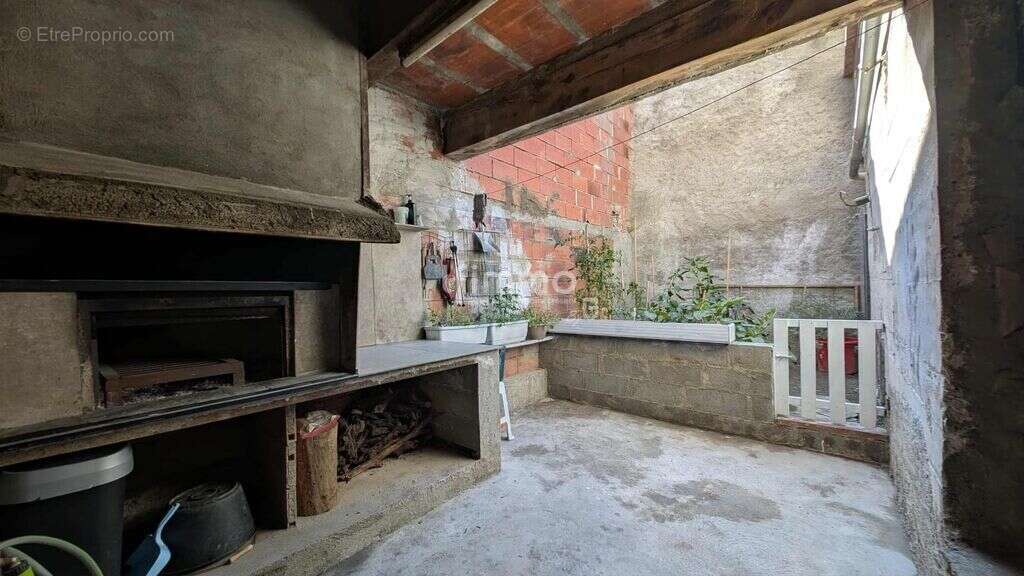 Maison à PIEUSSE