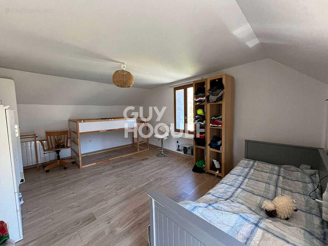 Maison à MILLY-LA-FORET