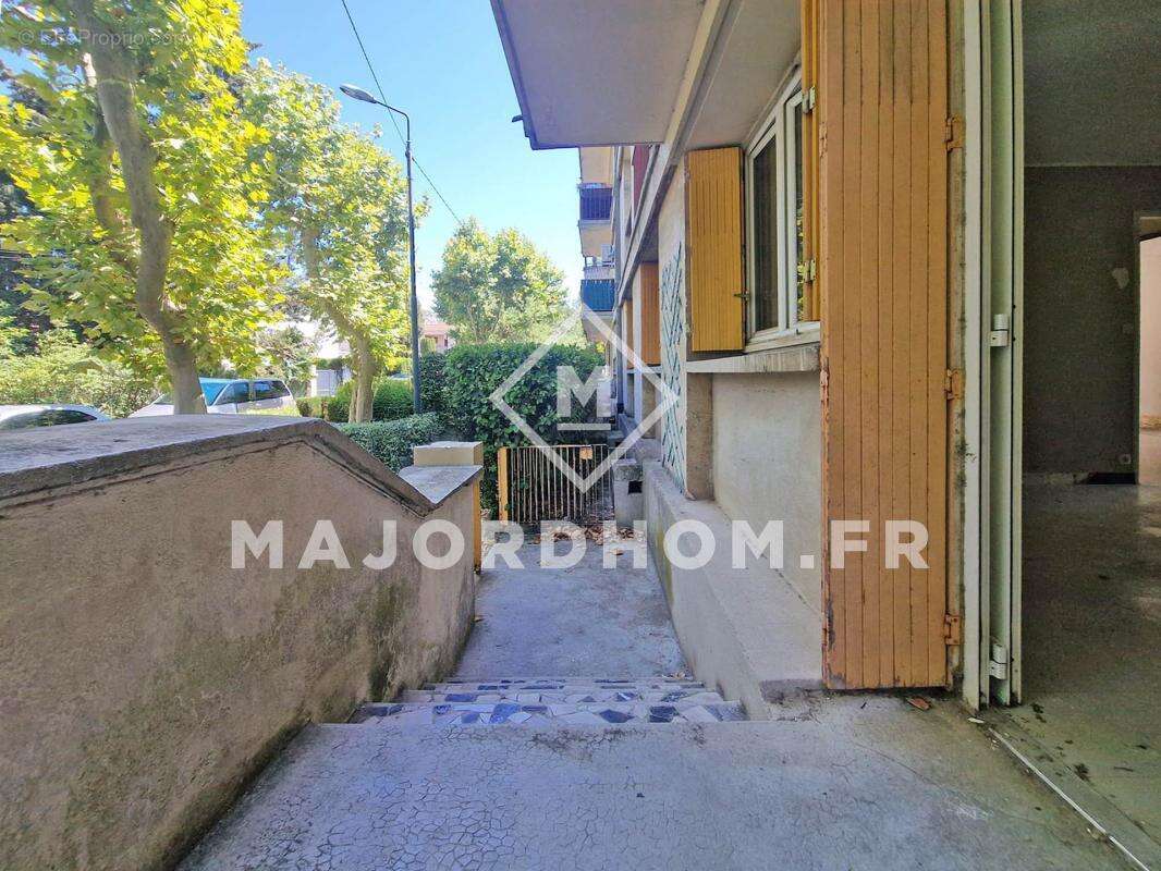 Appartement à MARSEILLE-9E