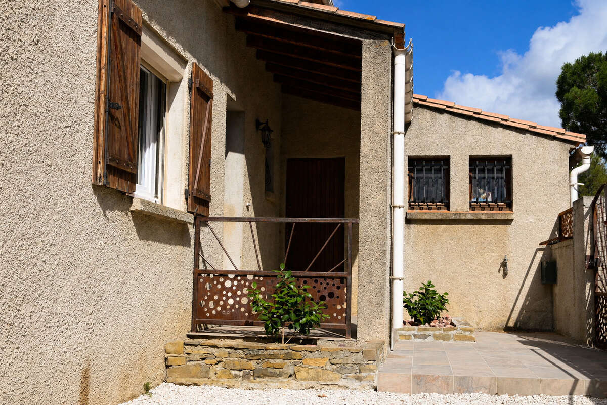 Maison familiale rénovée avec vue panoramique, terrasse et double garage   Serviès-en-Val - photo 21