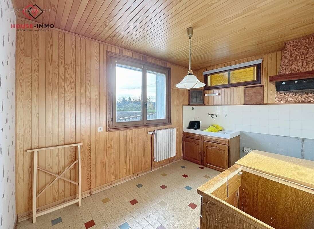 Maison à PONT-DE-POITTE