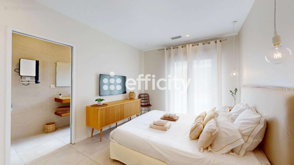 Maison à VALRAS-PLAGE