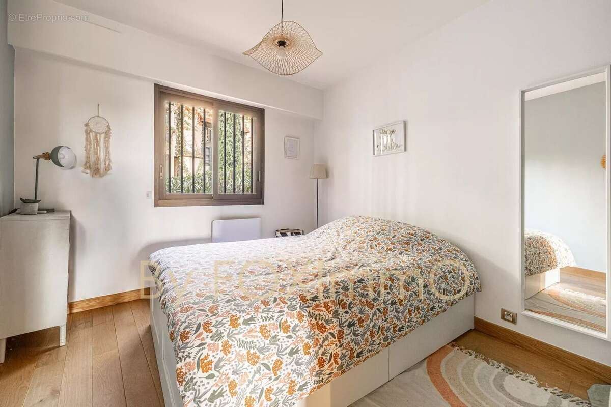 Appartement à MOUGINS