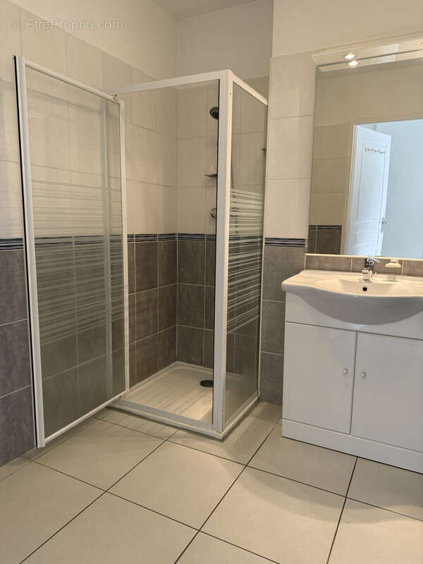 Appartement à LA VALETTE-DU-VAR