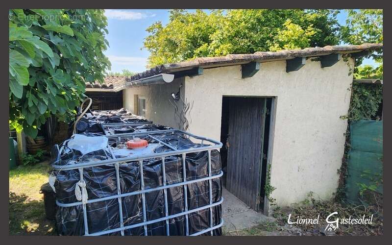 Maison à vendre de plain pieds 2/3 chambres sur la communes de Vélines en Dordogne (24) - photo 25
