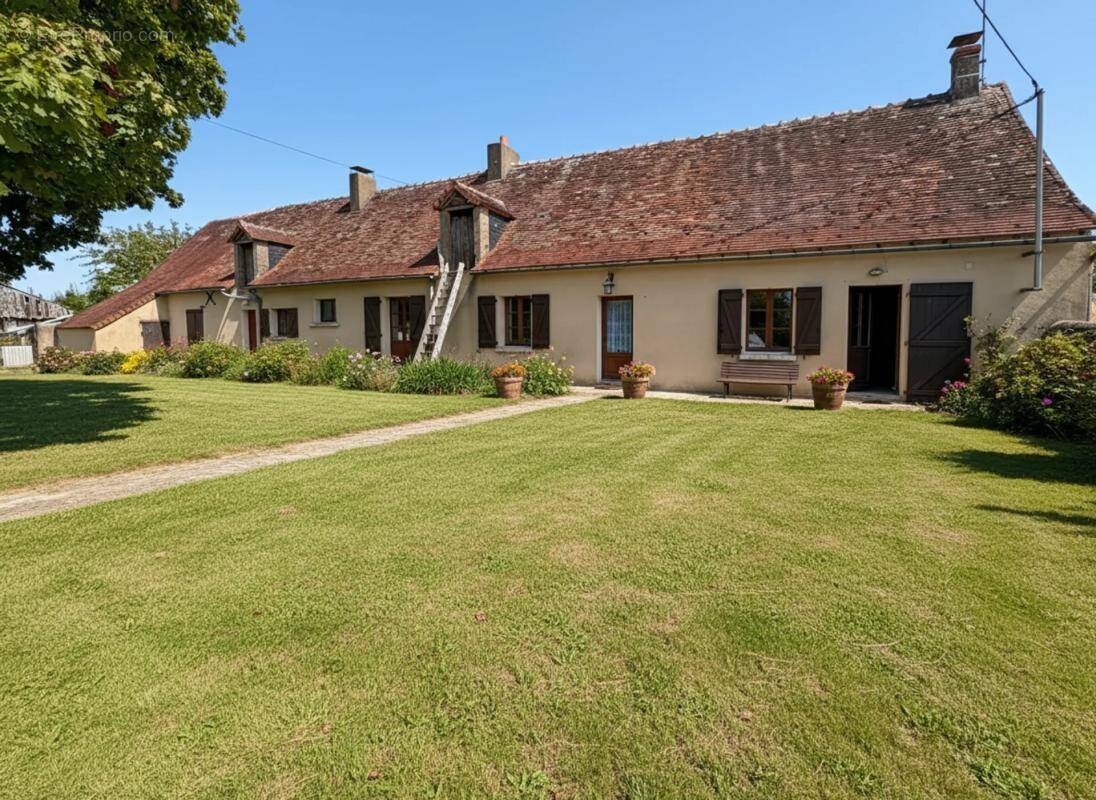 Maison à LUREUIL