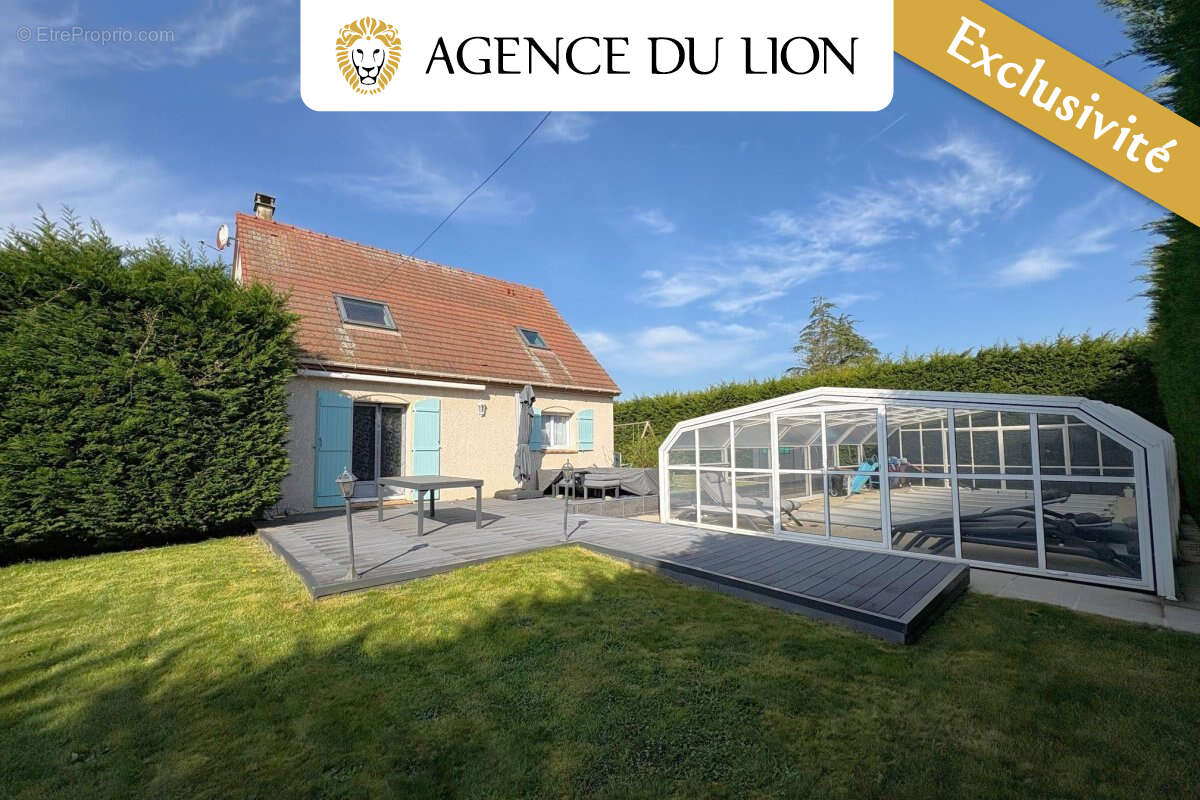 Maison à HOUDAN