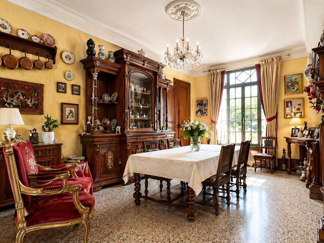 Maison 260 m² à Amiens  - photo 4