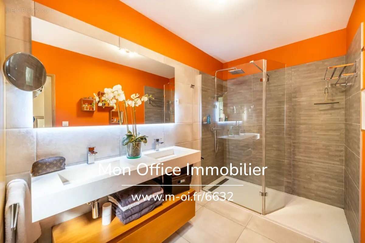 Référence : 6632-SBA - Villa 7 pièces - Quartier Saint Donat - Aix-en-Provence - photo 8