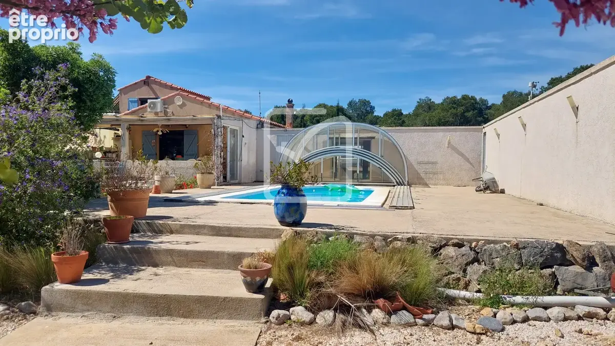 Superbe et rare bergerie en pierre sur plus de 6500 m2 de terrain au coeur de la nature! - photo 7