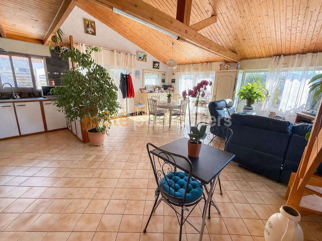 Maison à L'AIGUILLON-SUR-MER