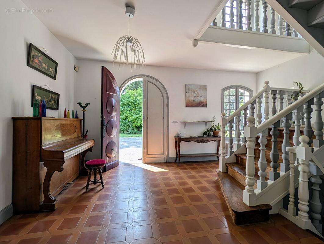 Maison à SAINT-MARTORY