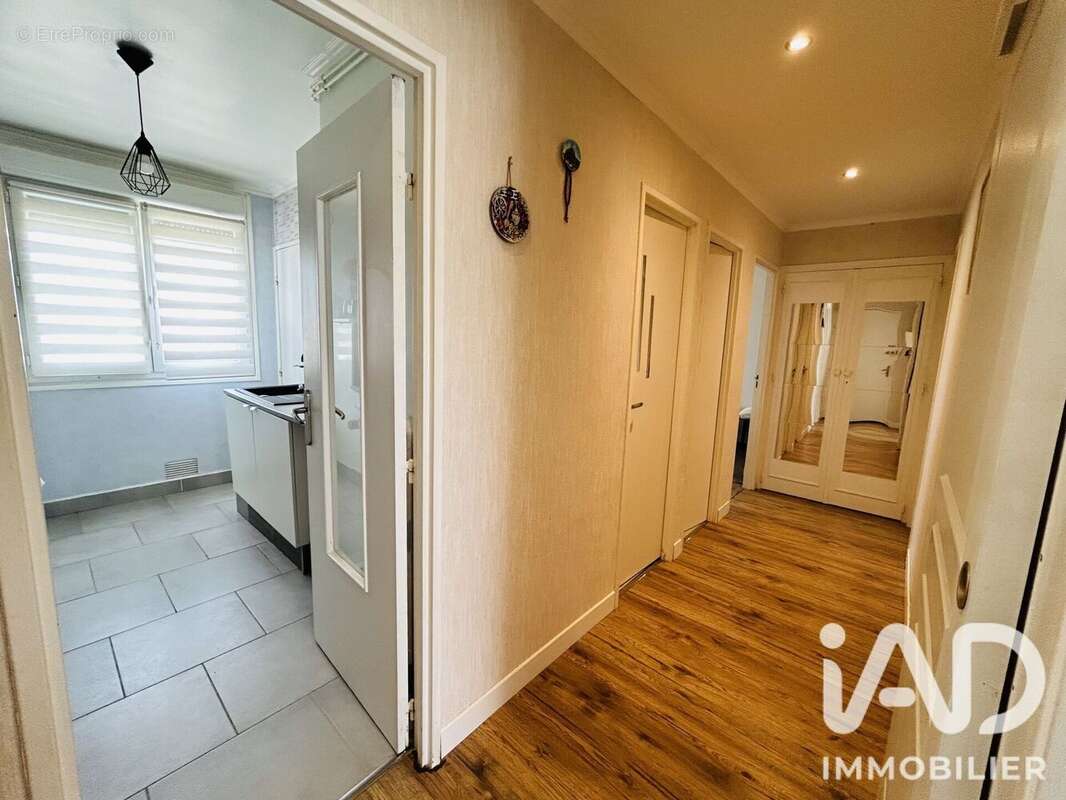 Photo 7 - Appartement à CHALONS-EN-CHAMPAGNE