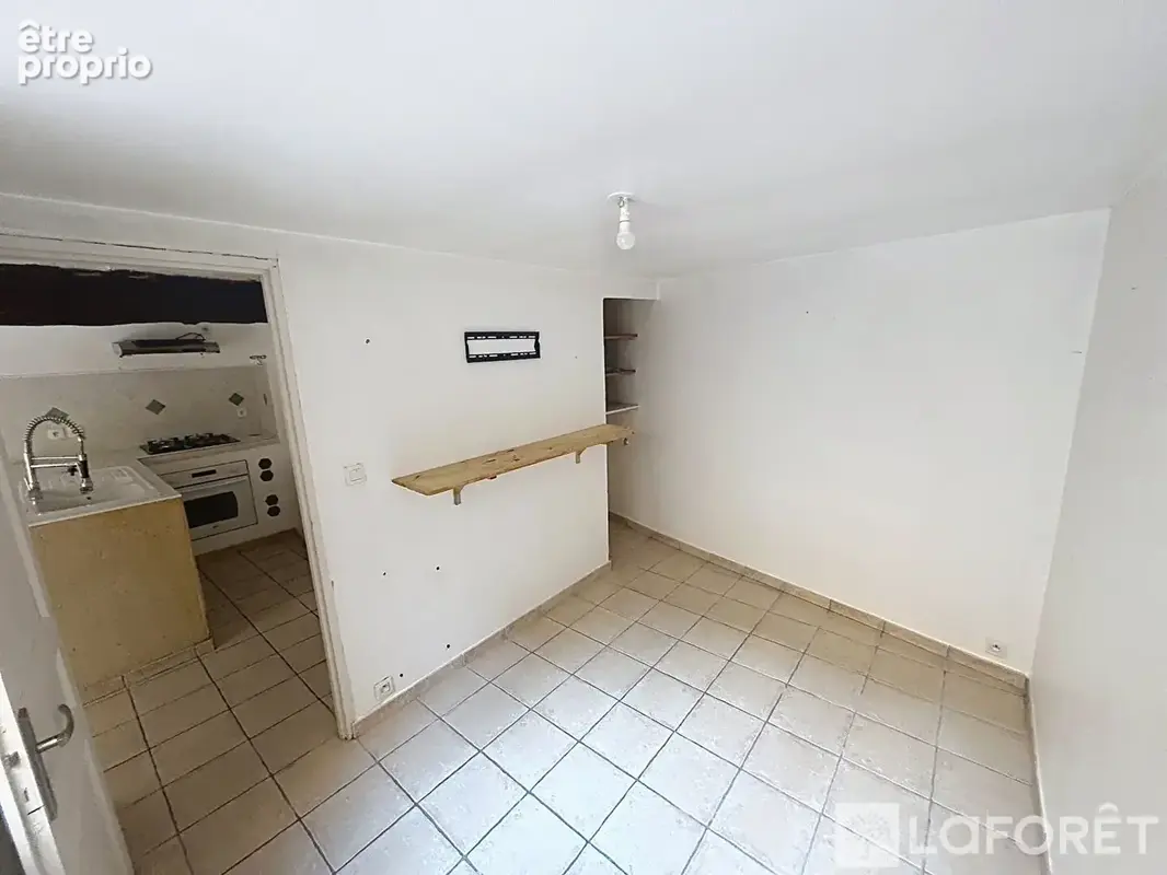 PIOLENC - Beau duplex de 90m², avec cour intimiste, solarium et garage! - photo 3