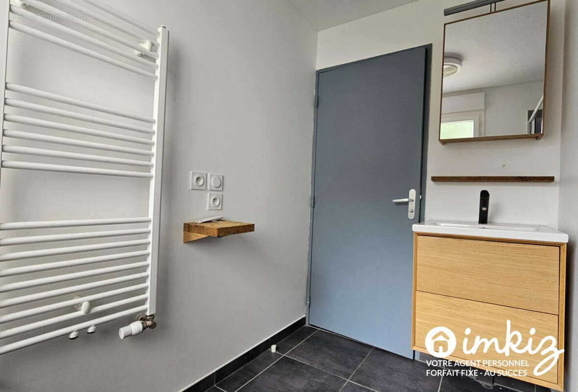 Appartement à SAINT-FONS