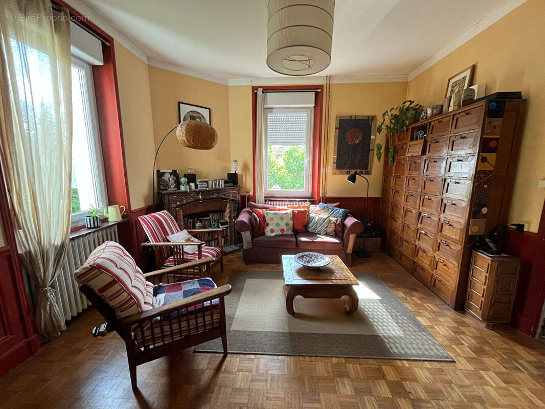 Maison à MONTCEAU-LES-MINES