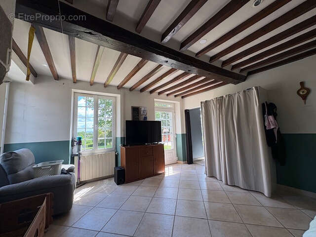 Maison à LE BENY-BOCAGE