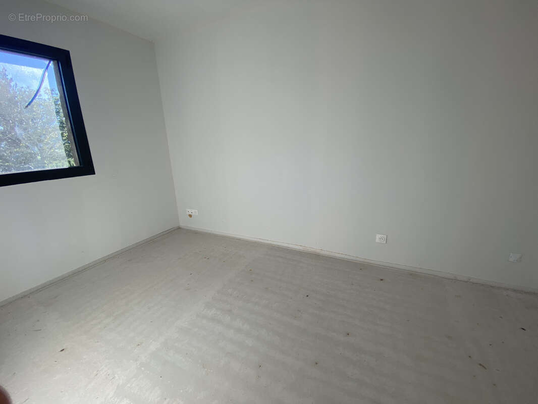 Maison à SAINT-FORGEUX