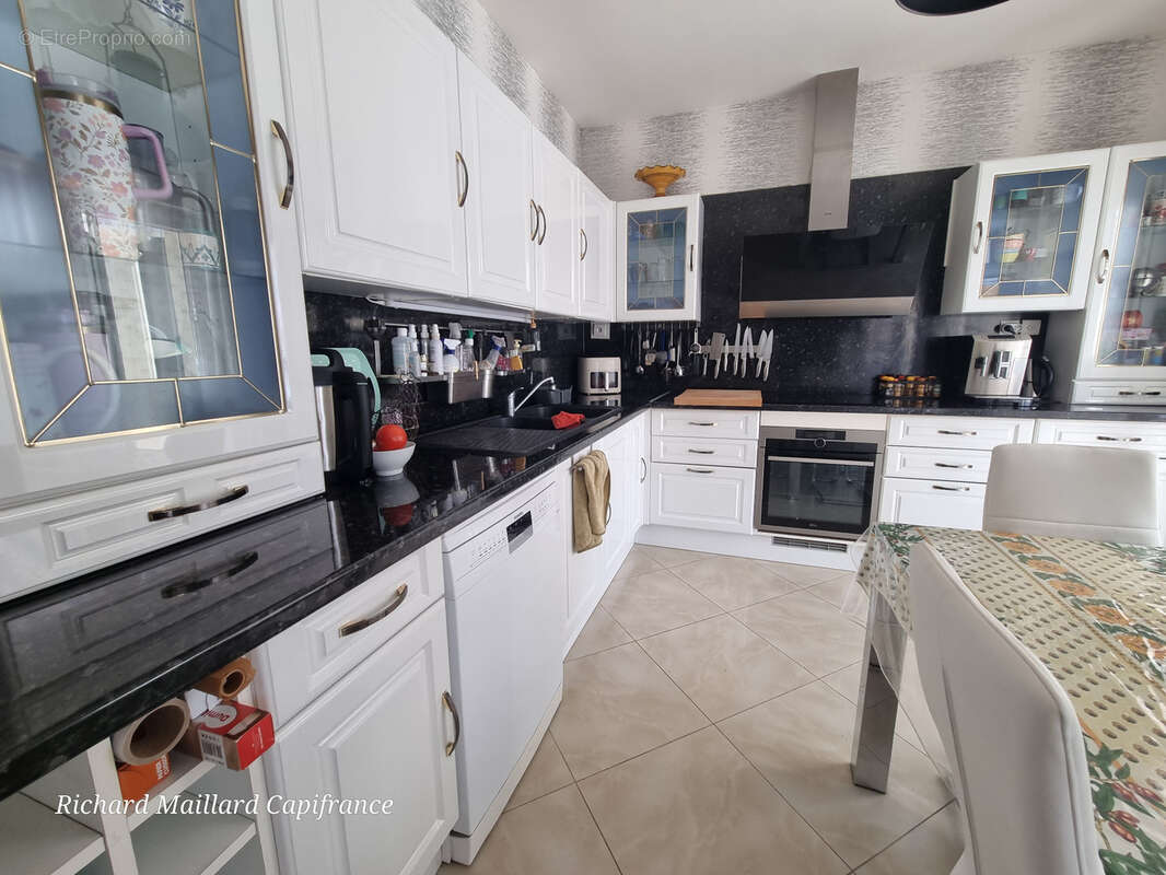 Maison 215m² + Gîte 4 épis déjà loué - Piscine - St-Porquier 82 - photo 9