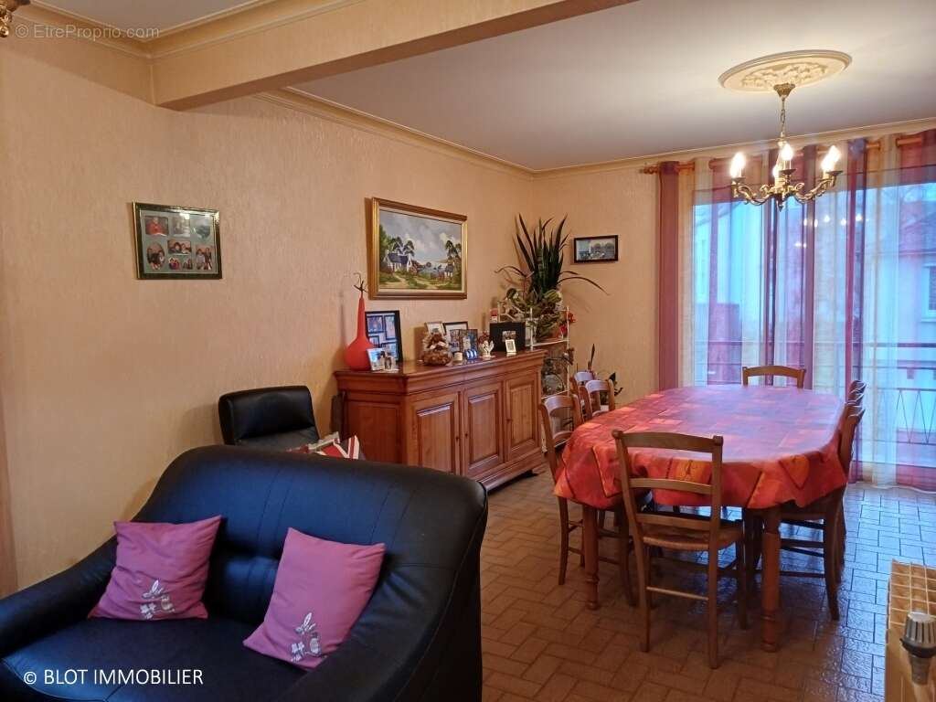 Maison à CHATEAUBOURG