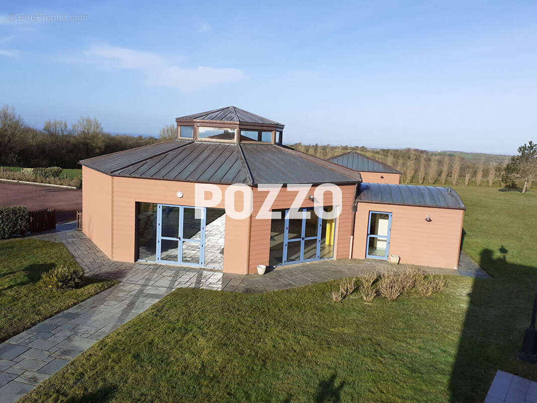 Maison à SURTAINVILLE