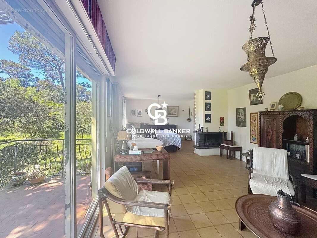 Maison à SAINT-RAPHAEL