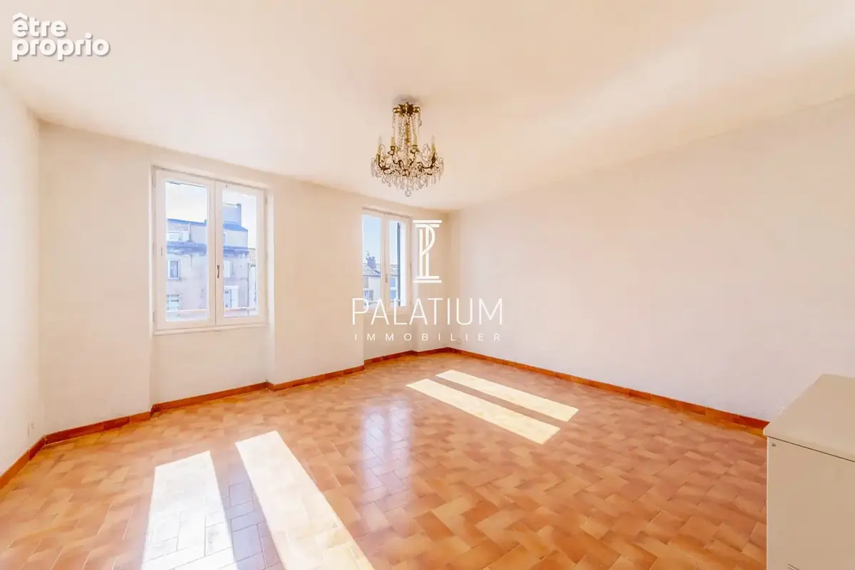 Appartement 47 m² à Manosque  - photo 4