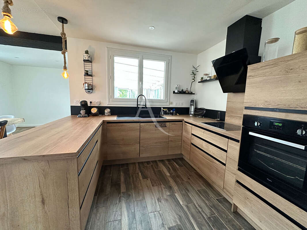 Maison de plain-pied à Rochefort .126 m² .Secteur Merleau Ponty - photo 8