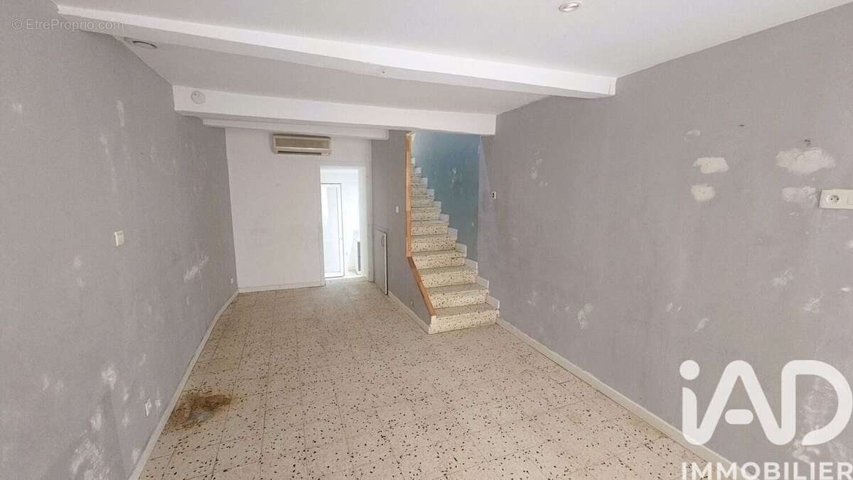Photo 5 - Maison à SAINT-GENIES-DE-FONTEDIT