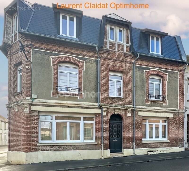 Maison à SAINT-QUENTIN