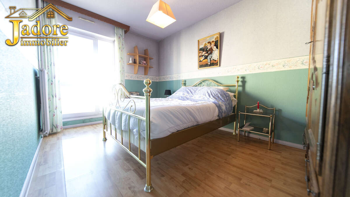 *** TROP TARD *** A SAISIR ! Appartement résidence sécurisée + ascenceur + balcon - photo 9