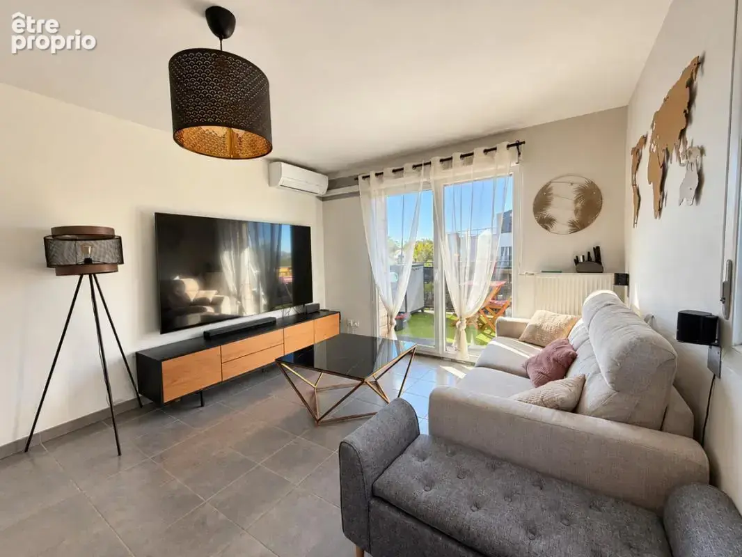 Appartement T3 - Cité Berliet - photo 4