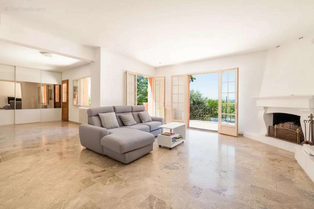 Maison à AUBAGNE