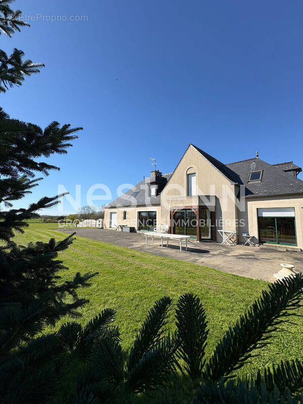 Maison à SAINT-BRIAC-SUR-MER