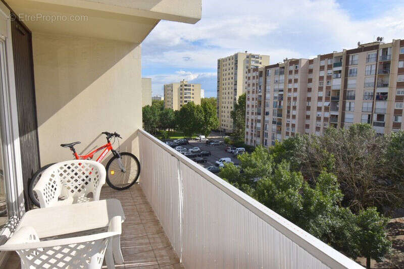 Appartement à VAULX-EN-VELIN