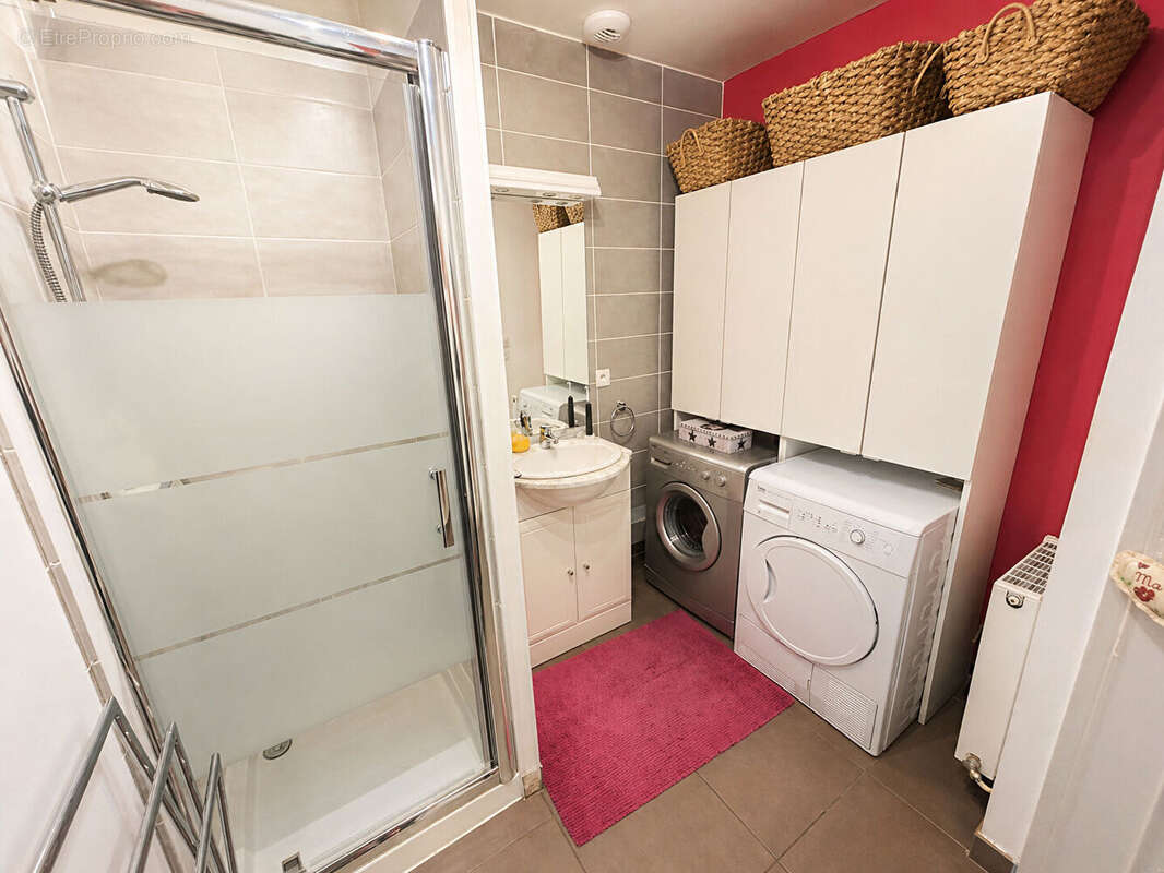 Appartement à SAINT-LEU-D'ESSERENT