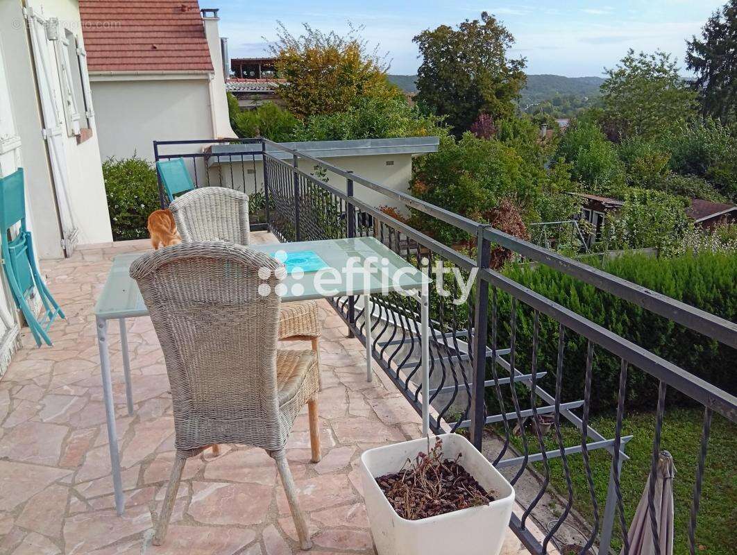 Maison à BURES-SUR-YVETTE