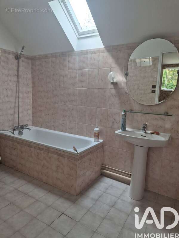 Photo 3 - Maison à MONTCOURT-FROMONVILLE